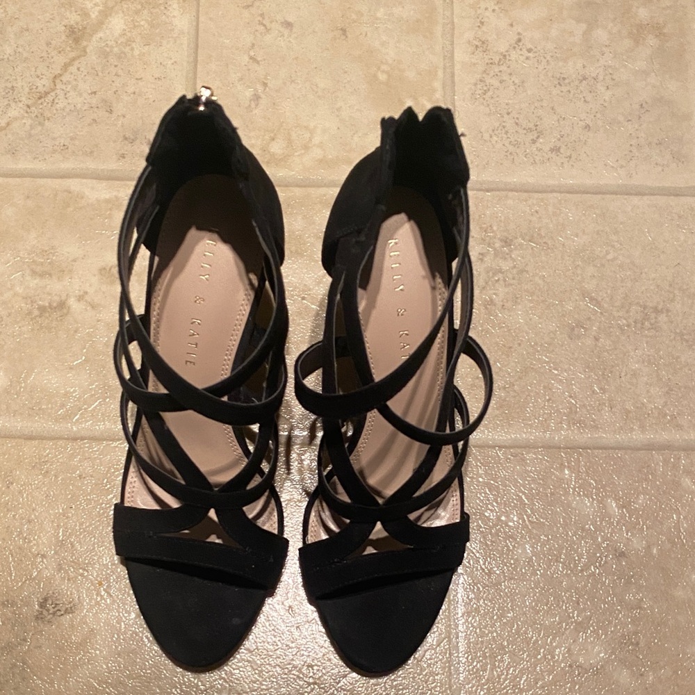 Kelly & Katie Elegant Black Strappy Heels